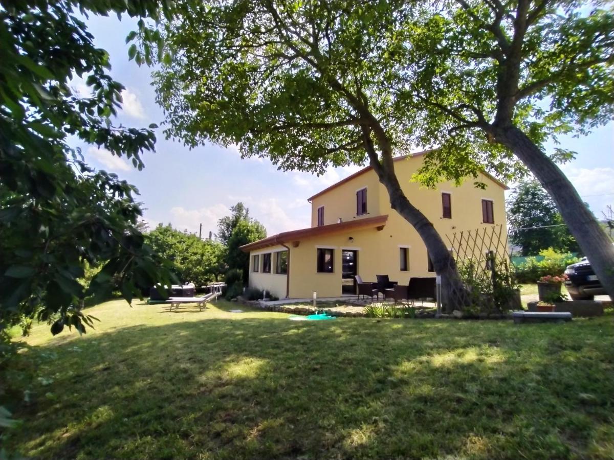 Le Margherite Country House Montefalcone Appennino Bagian luar foto
